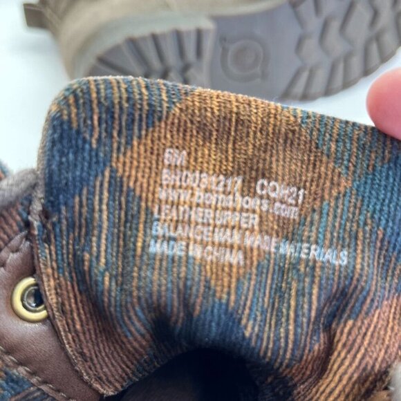 Born Codi Suede Hiking Boots Size 6M Taupe Waterproof Lug Sole Urban Rugged - Picture 14 of 15